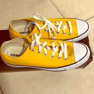 Converse shoes